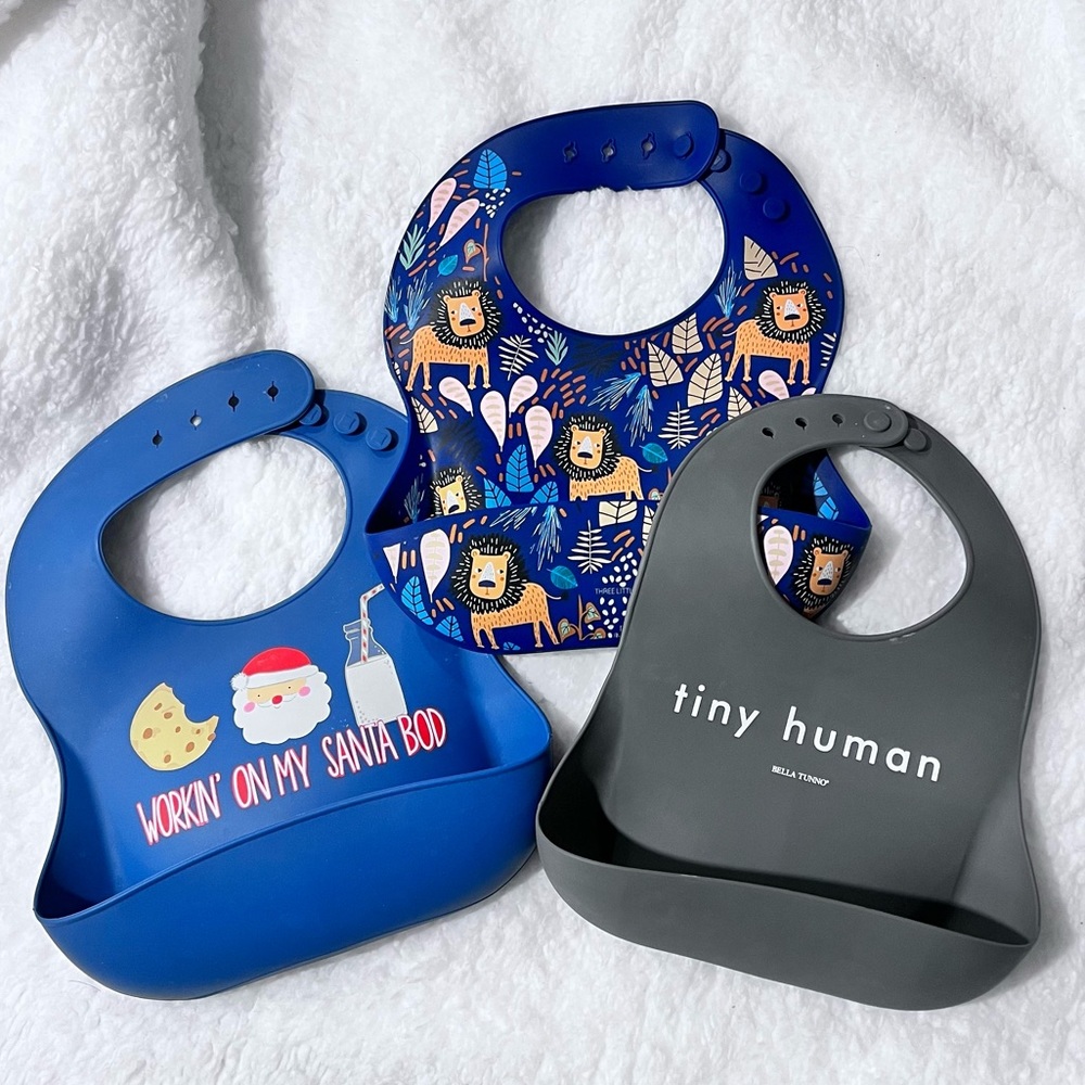 Bundle of 3 Silicone baby food crumb catcher bibs
